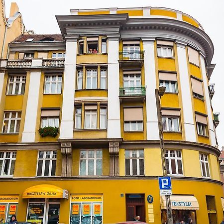 Retro Hostel Poznan Exterior photo